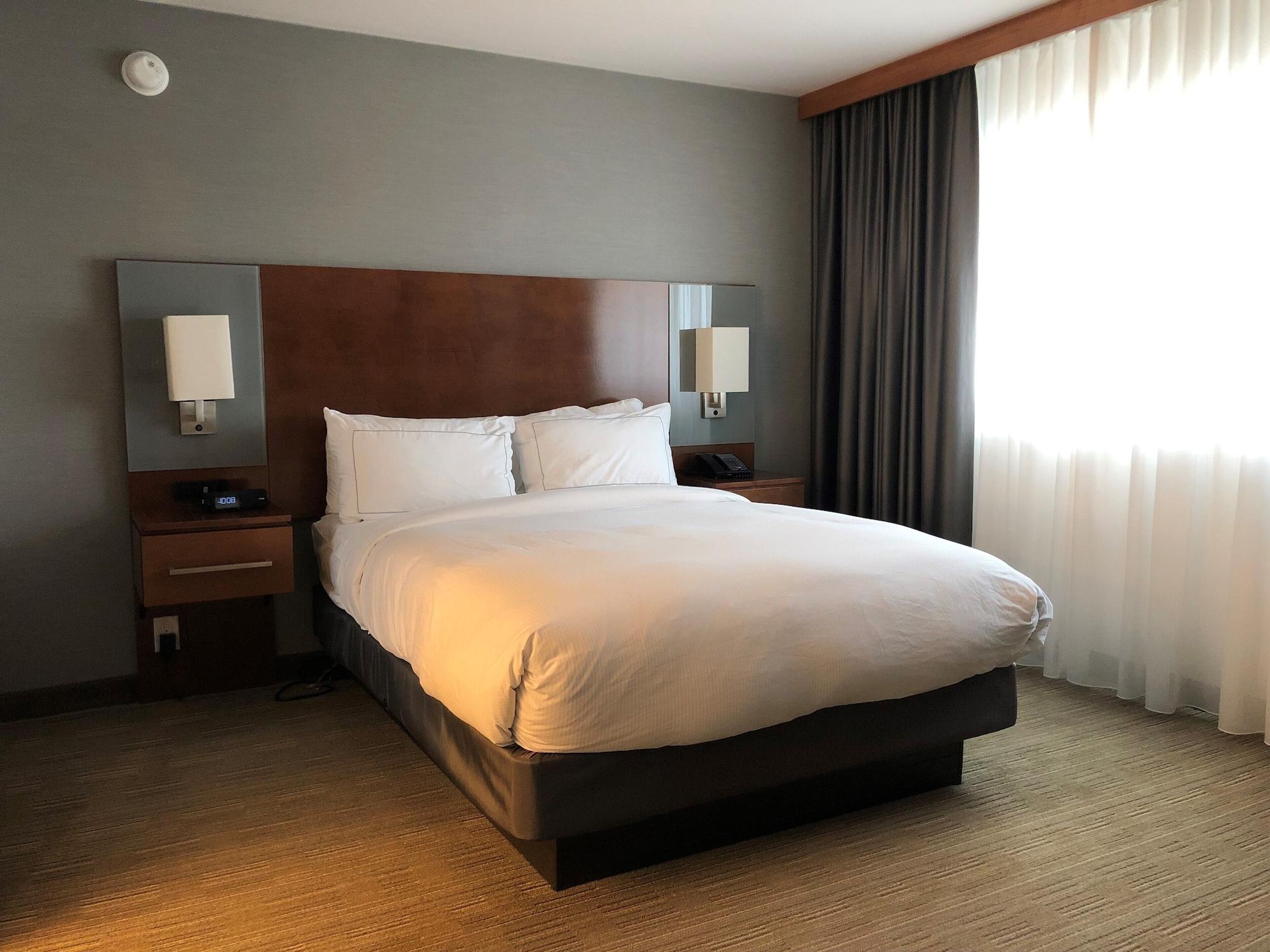 Doubletree By Hilton Southwest, Ne Hotel