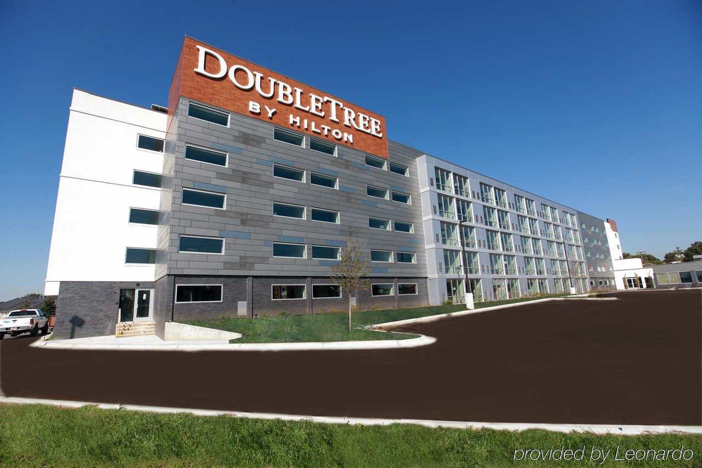 Doubletree By Hilton Southwest, Ne Hotel